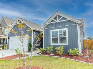 404 Edgewater Way, Surf City, NC 28445