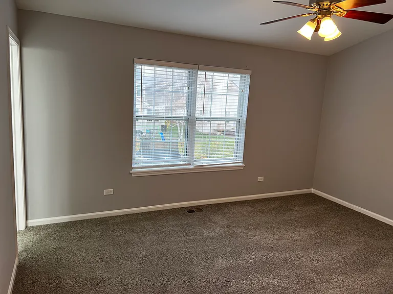 244 Buckingham Dr — Photo 12