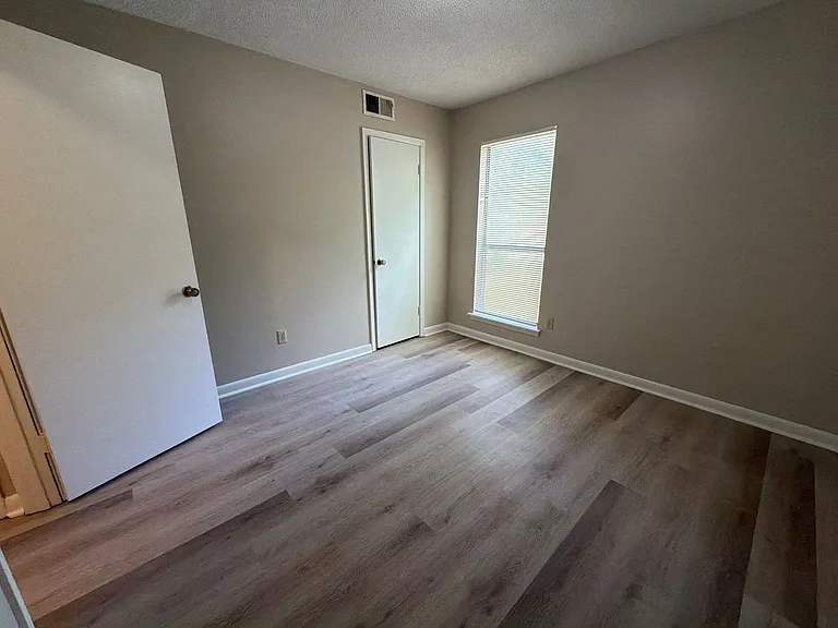 2253 Mangum Rd — Photo 21