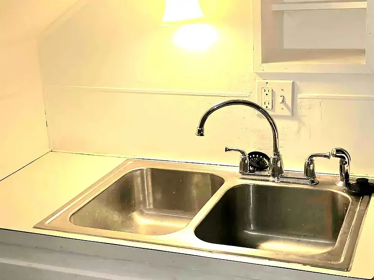 238 Summer St #3 — Photo 8