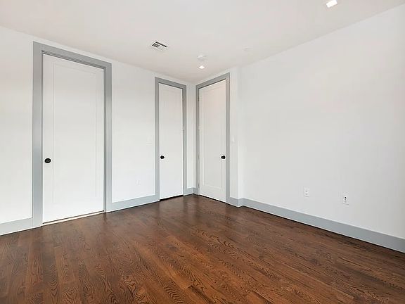 5th image of 1808 Avenue P #409