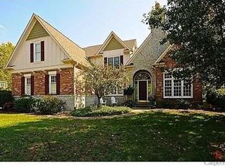 209 Edgewater Dr, Noblesville, IN 46062