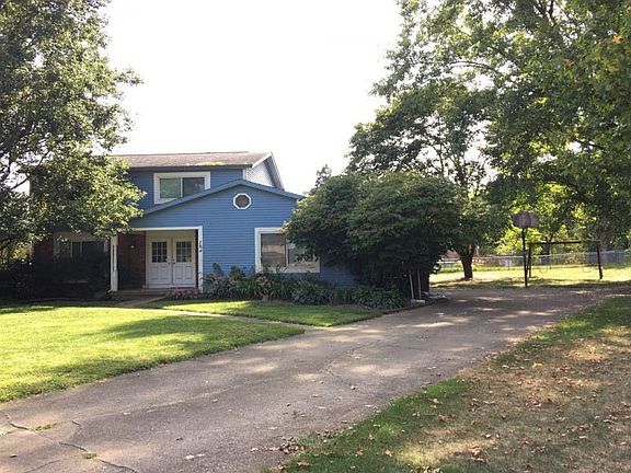 2nd image of 761 Plymouth Pl