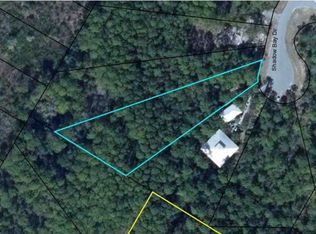 176 Shadow Bay Dr, Eastpoint, FL 32328