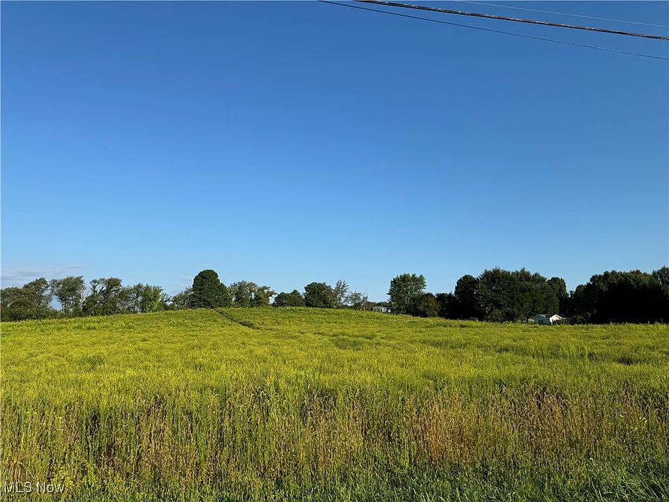 2nd image of 797 Martin Rd #D
