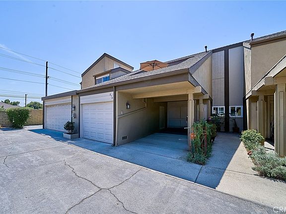 2nd image of 874 Northwood Ln