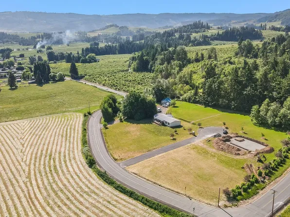 3955 Davis Dr #302, Hood River, OR 97031