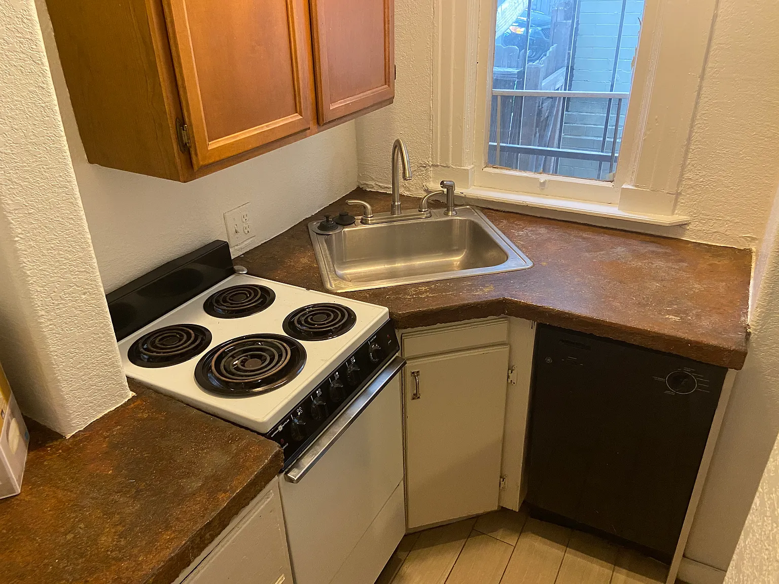 3 bed, 1500 sqft, $1,699 — Photo 3