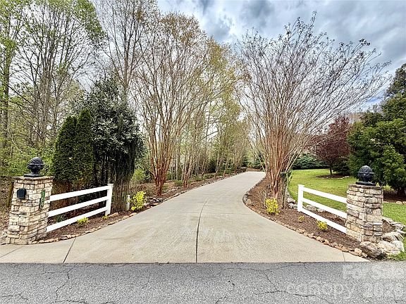 2nd image of 164 Ridge Point Dr