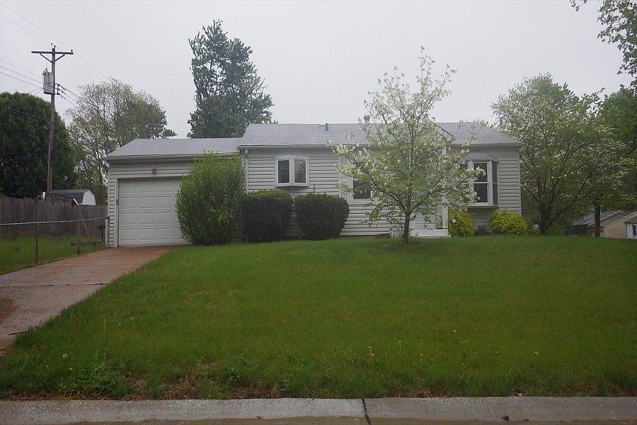 1st image of 12270 Bedford Pl