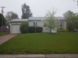 12270 Bedford Pl, Maryland Heights, MO