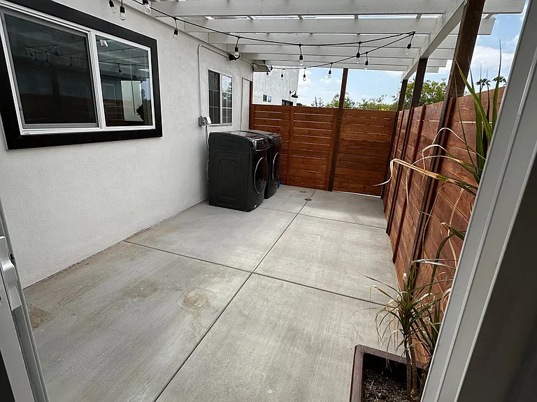 4503 Limerick Way — Photo 10