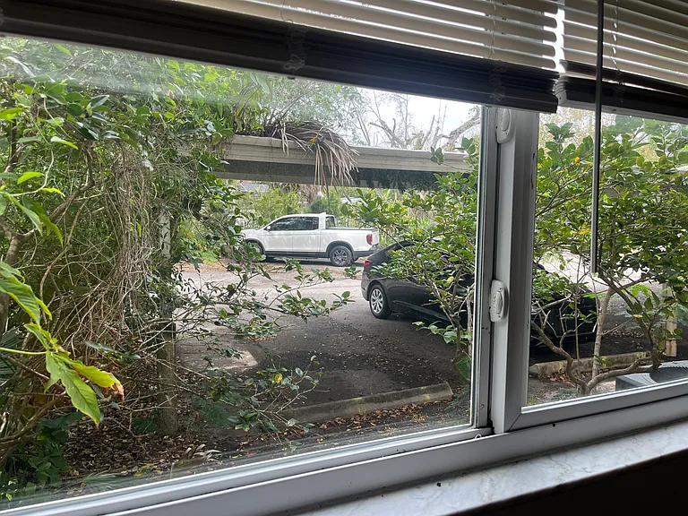 2135 Beach Dr SE #1 — Photo 8