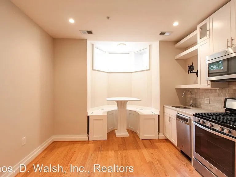 1618 Q St NW #1 — Photo 13
