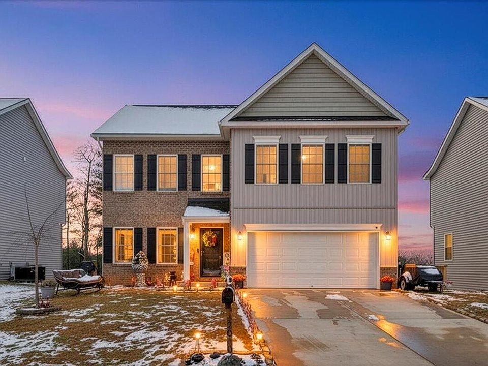 1st image of 2060 Heys Ln