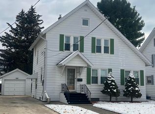 809 Seymour Ave, Jackson, MI 49202