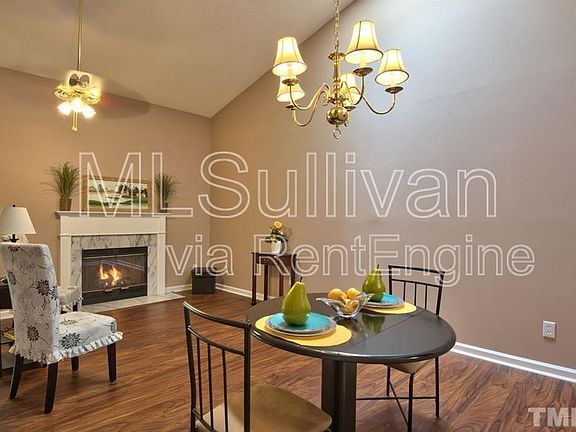 5th image of 118 Forest Oaks Dr