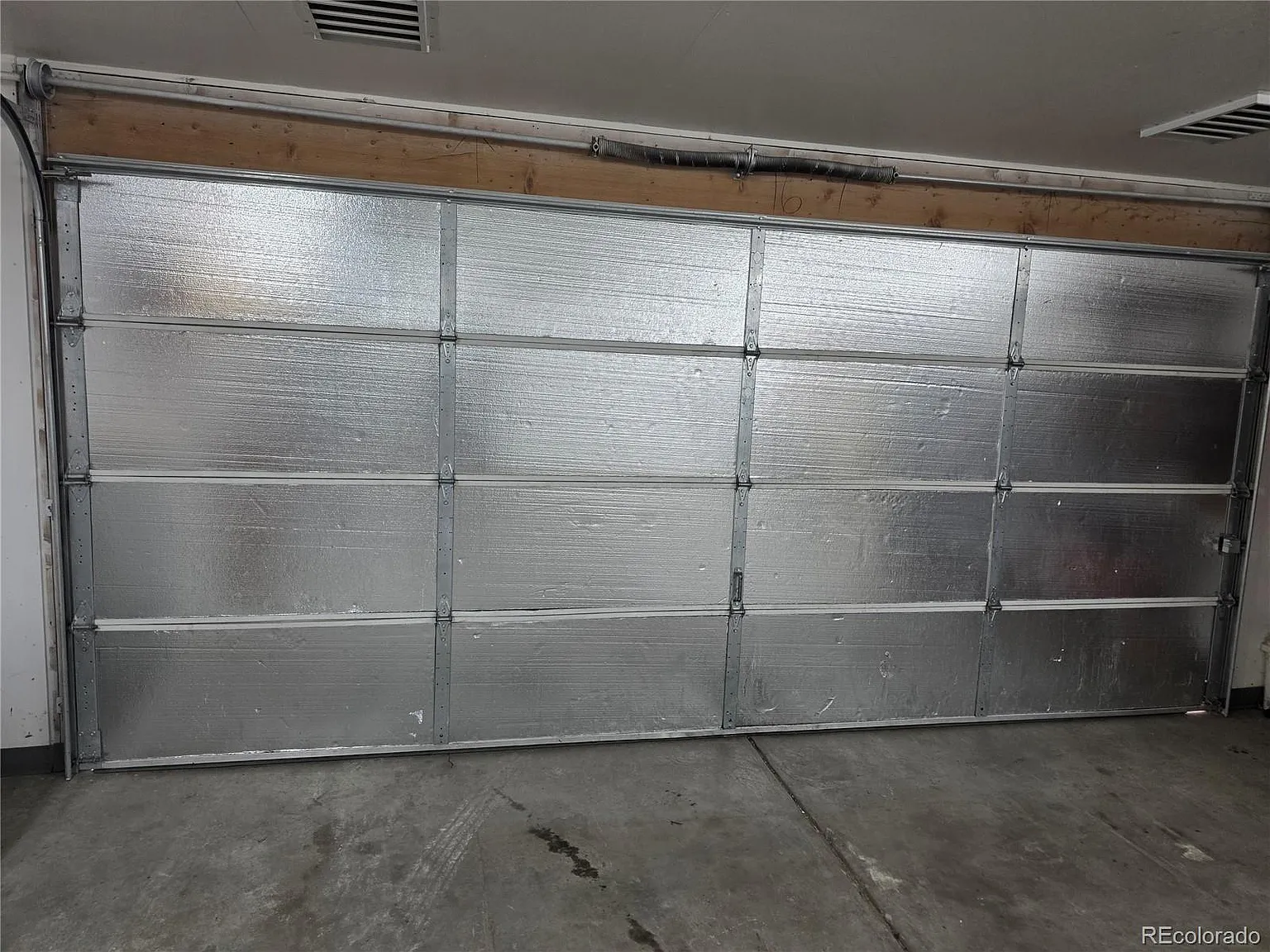 Studio, 1909 sqft, $2,250 — Photo 4