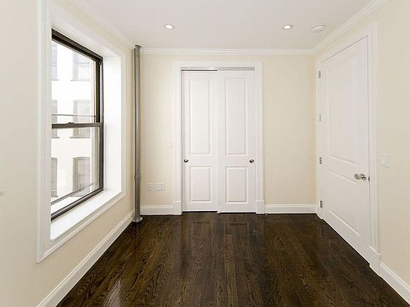 3rd image of 358 11th St APT 1