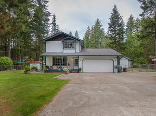 30 NE Lakeview Pl, Tahuya, WA 98588