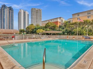 210 172nd St APT 428, Sunny Isles Beach, FL 33160