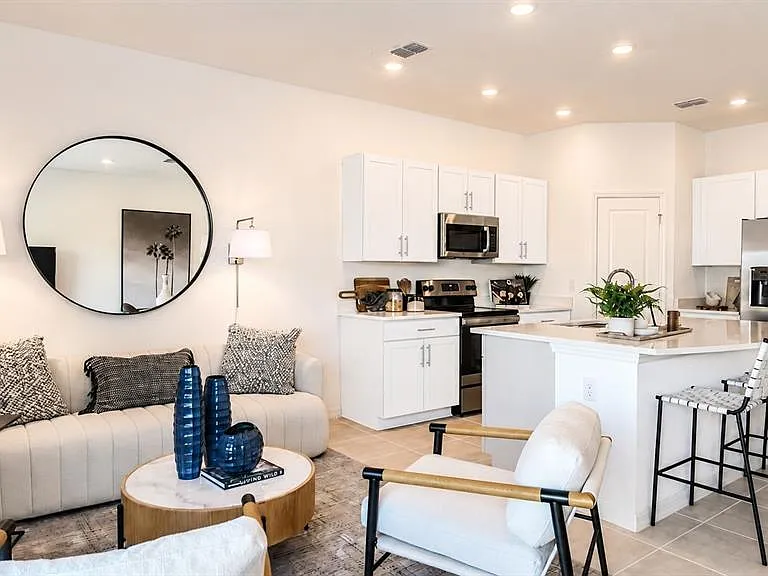 11825 Glenside Ter — Photo 4