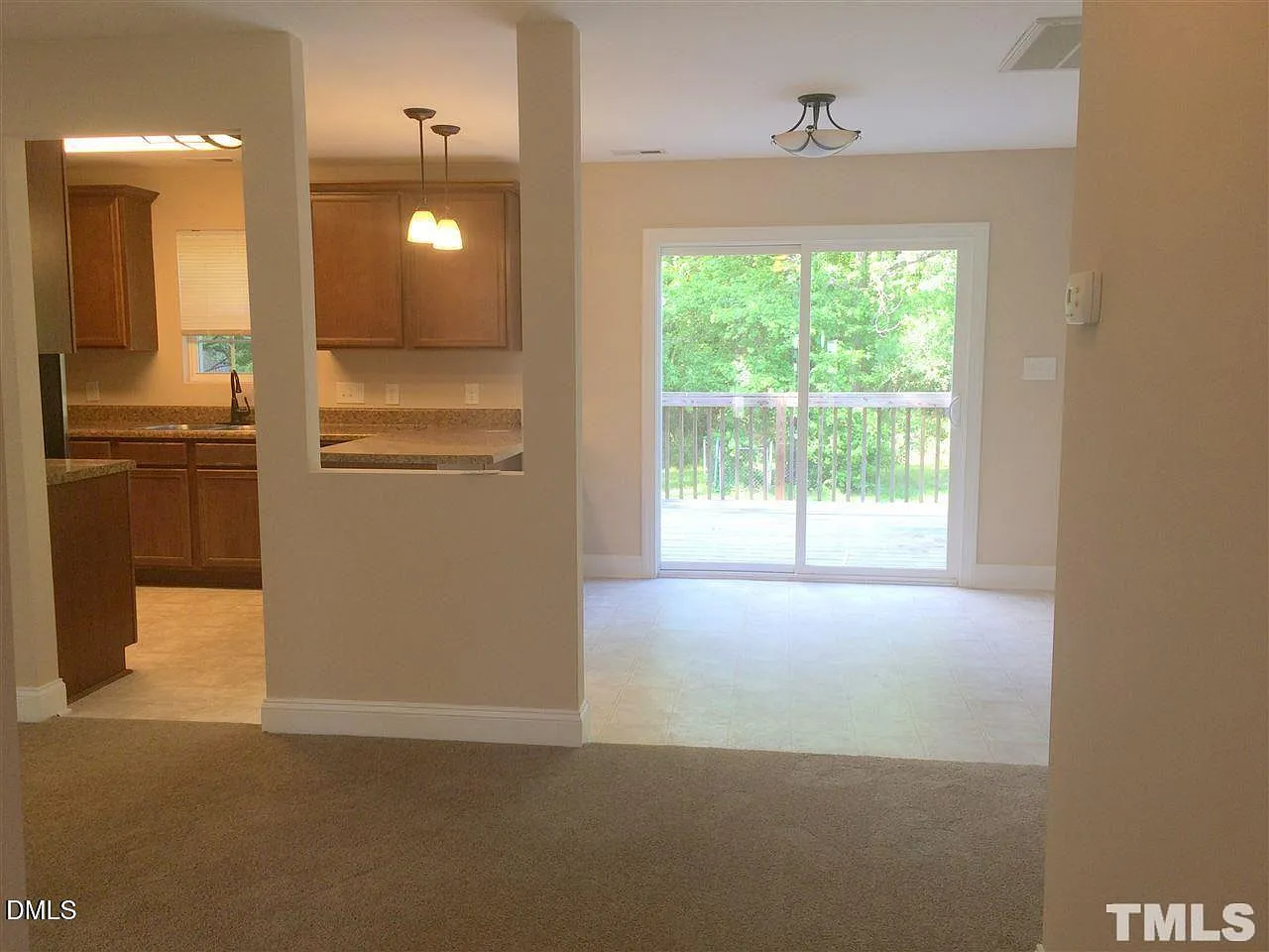3 bed, 2.5 bath, $1,890 — Photo 4