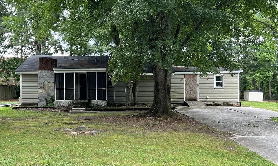 1st image of 3965 Pecan St