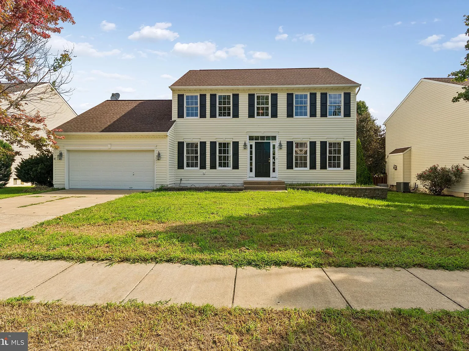 6 bed, 3.5 bath, 3326 sqft, $3,800 — Photo 1