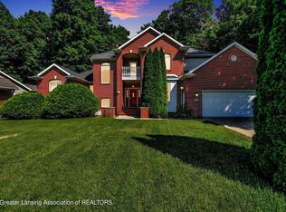 8416 Ember Glen Pass, Lansing, MI 48917