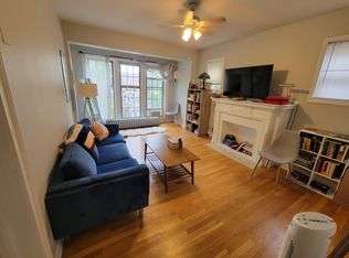 6964 N Greenview Ave APT 3, Chicago, IL 60626