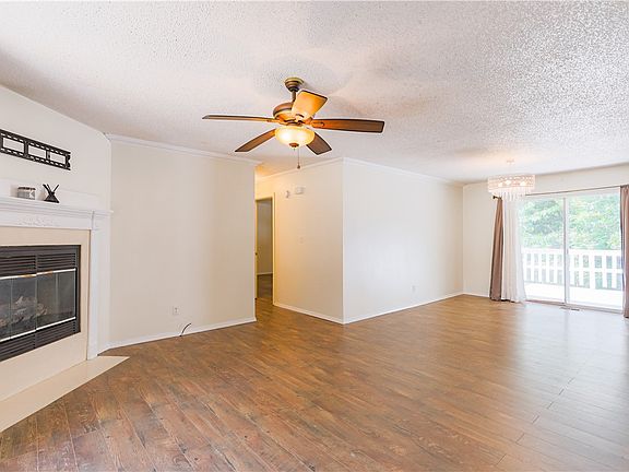 4th image of 59 Walney Dr