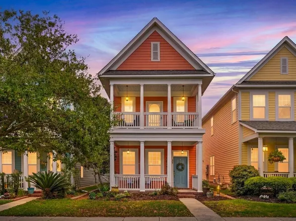 121 Hyacinth St, Summerville, SC 29483