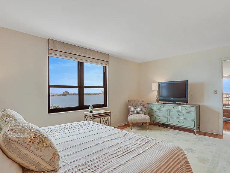 5480 N Ocean Dr #A10C — Photo 24