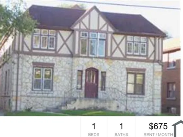 2130 Auburn St #4, Rockford, IL 61103