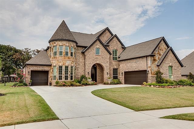 1st image of 2800 Chaparral Ln