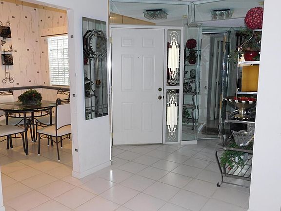 2nd image of 5391 Verona Dr APT F