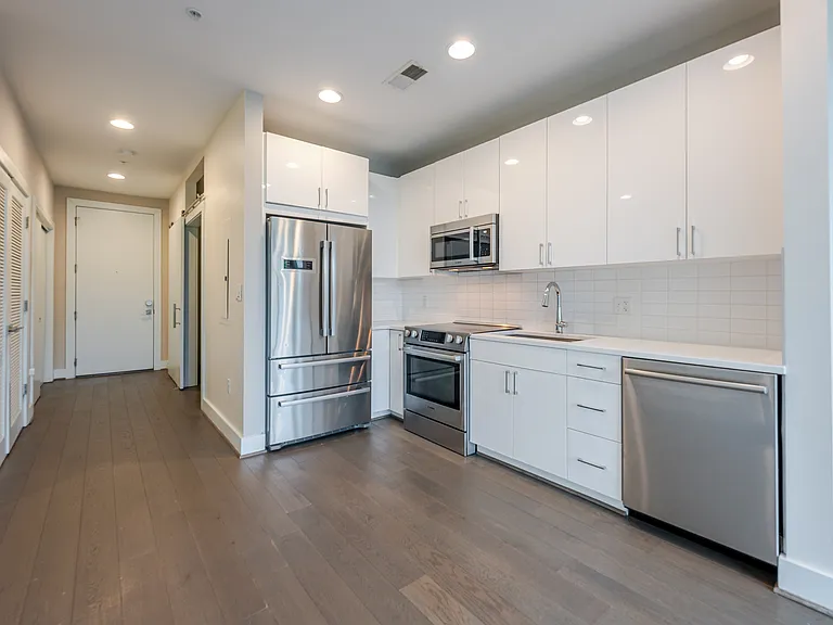 1500 Pennsylvania Ave SE #310 — Photo 4