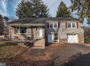 122 Church Rd, Elkins Park, PA 19027