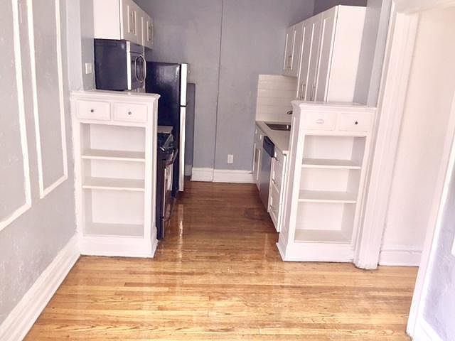 1st image of 6822 N Ashland Blvd APT 3E