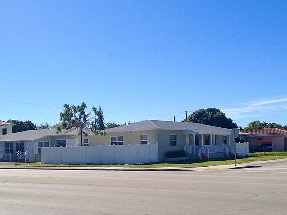 Triplex & Duplex View (Le Jeune & 10th Street Corner)