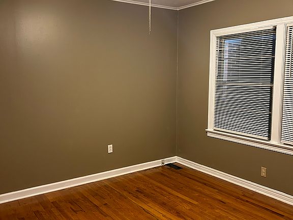4th image of 2200 Blackwood Rd