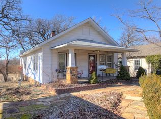 1016 N Garfield Ave W, Sand Springs, OK 74063