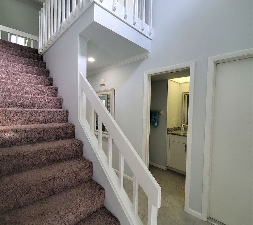 1st image of 823 Meadowland Dr APT I