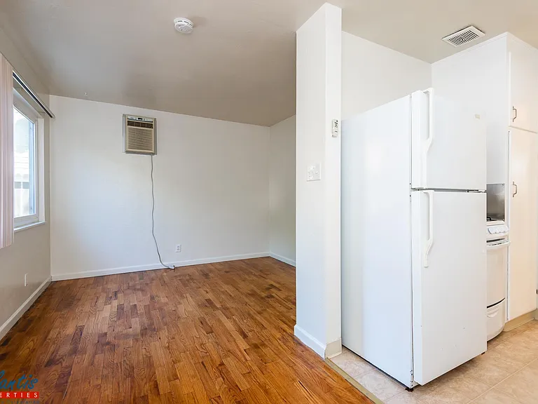 93 E William St #3 — Photo 2