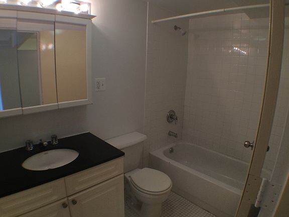 5th image of 22 Marble Hill Ave APT 4A