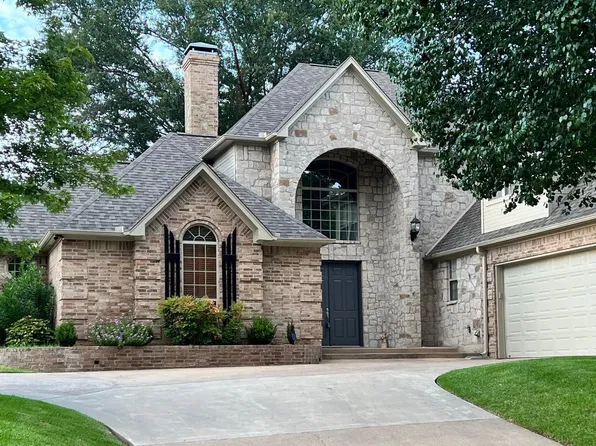 705 Kingswood Dr, Tyler, TX 75703