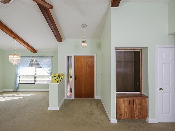 2nd image of 2531 Monterey St