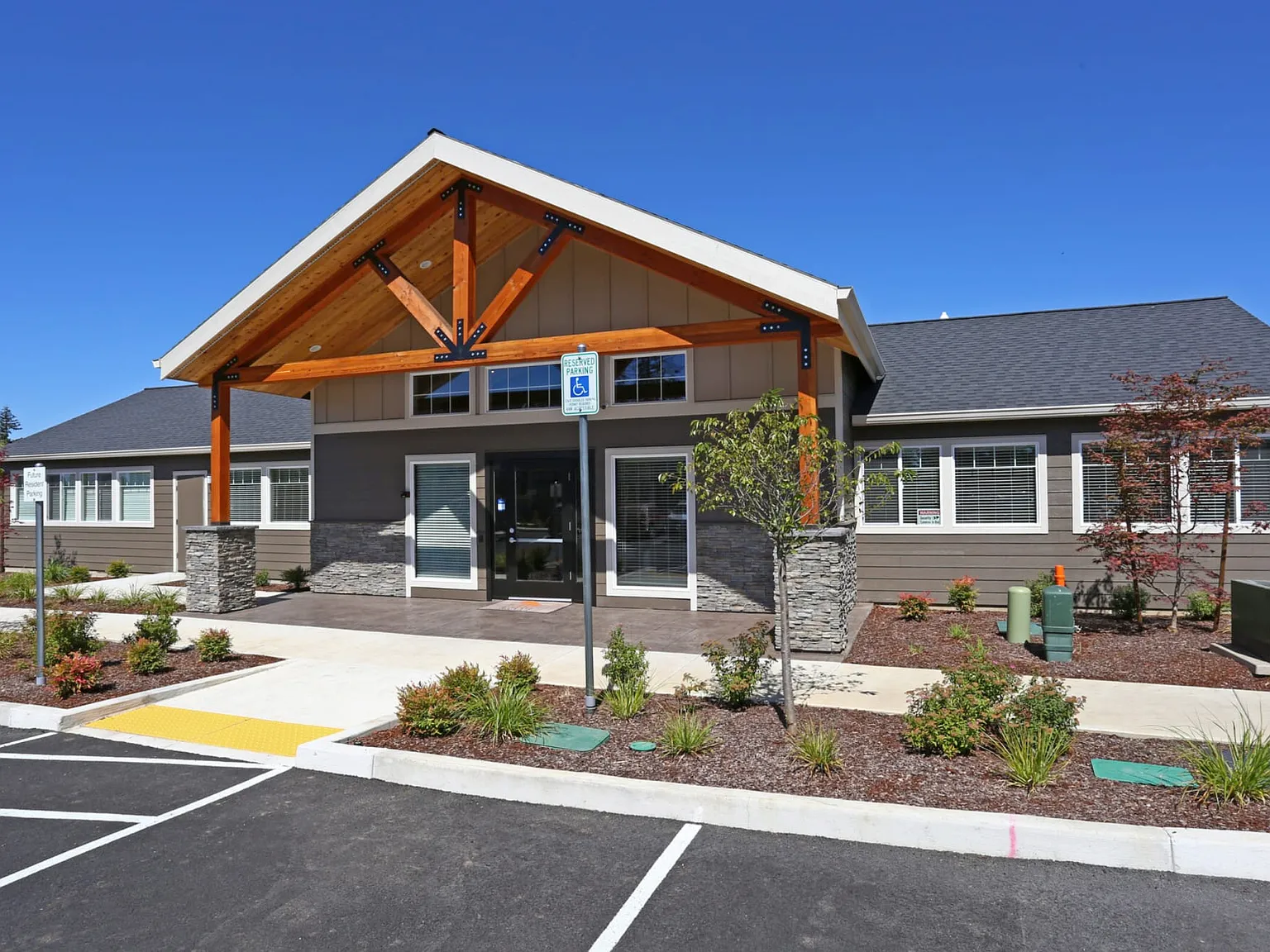 Pioneer Vista — Photo 2