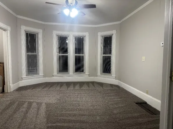 525 High Ave, Oshkosh, WI 54901